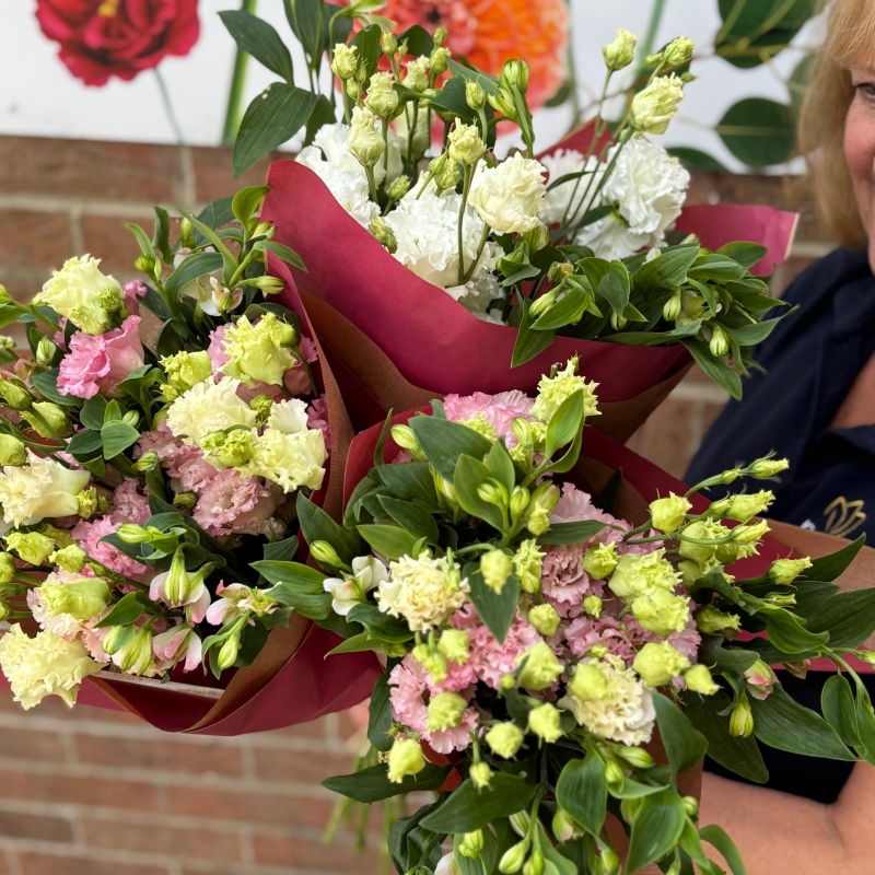 Flower of the Week   Summer Handtied
