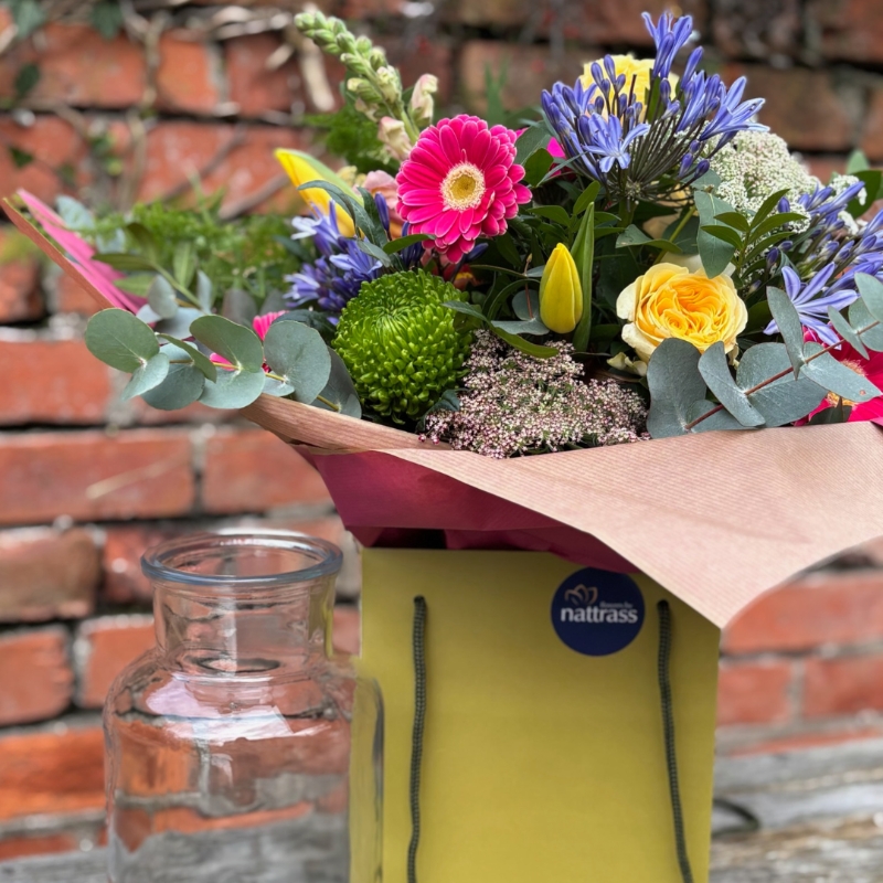 A gorgeous, fresh and fizzy selection of bright and colourful blooms. Available for same day delivery in Darlington  