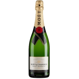 The debut of Moet & Chandon as the Official Champagne of the