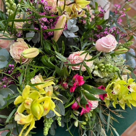 Luxury Mother's Day flowers Darlington 