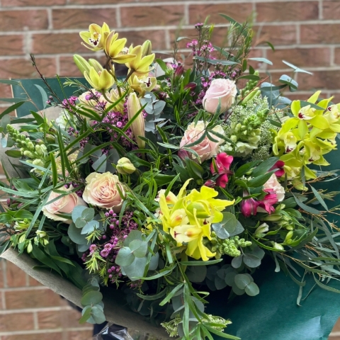 Luxury Mother's Day flowers Darlington 
