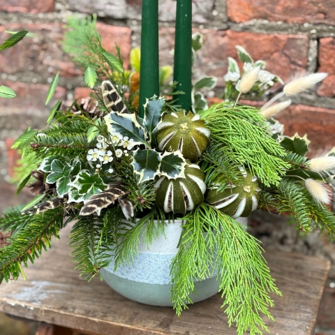 Scent Christmas Table Arrangement