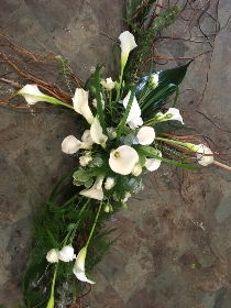 Willow & Calla Cross